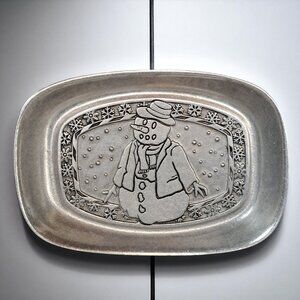 Wilton Armetale Christmas Sonwman 9 1/2” Bread Tray